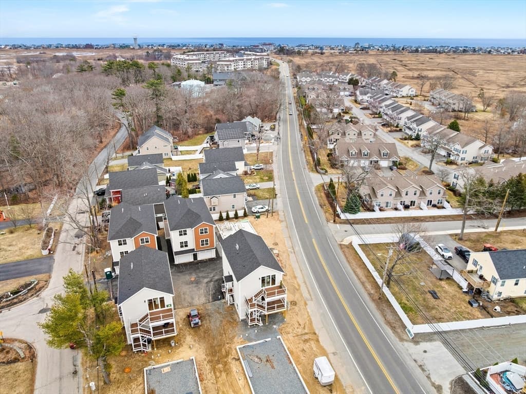Condominium at 2 Old County Rd # 14, Salisbury MA 01952, photo 28 of 33