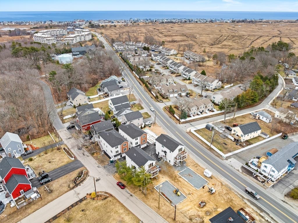 Condominium at 2 Old County Rd # 14, Salisbury MA 01952, photo 31 of 33