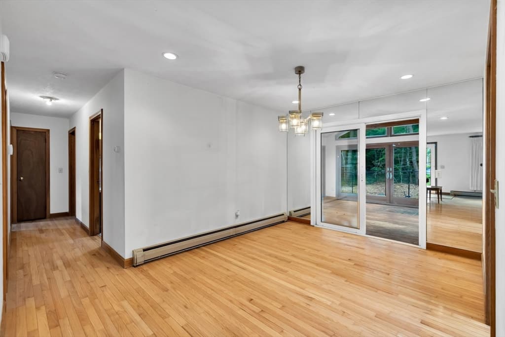 Single Family Residence at 23 Penny Royal Ln, Falmouth MA 02536, Falmouth, photo 10 of 42