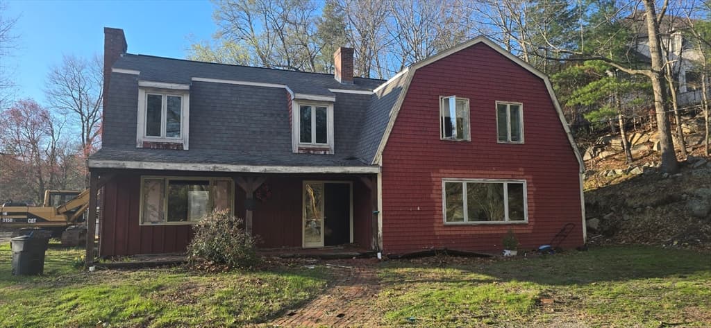 420 Salem St, Lynnfield MA 01940
