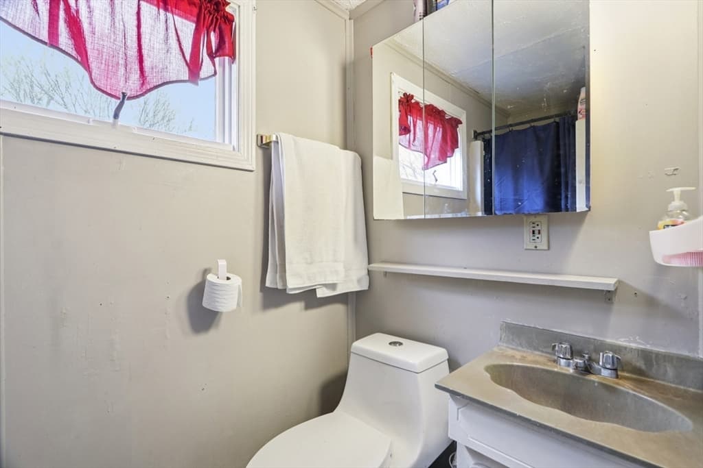 6 Idalla Ave, Worcester MA 01606 photo 28