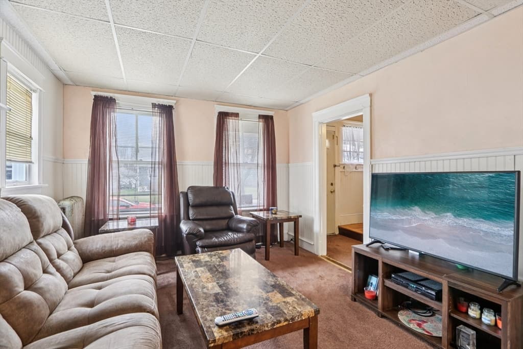 6 Idalla Ave, Worcester MA 01606 photo 8