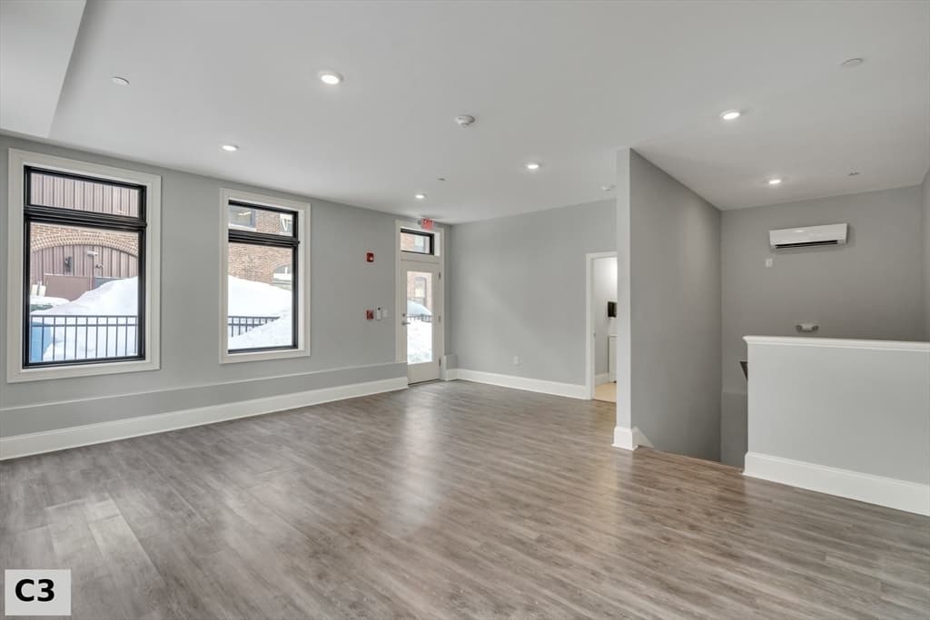 120 Brookside Avenue # 3, Boston MA 02130 photo 24