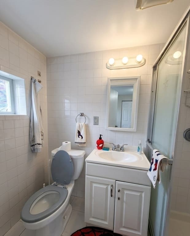 2 Porter Ave, Revere MA 02151 photo 20