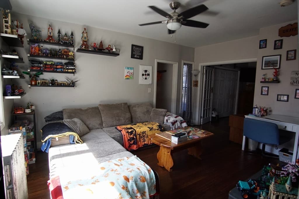 Multi Family at 230 Main St., Spencer MA 01562, photo 5 of 18