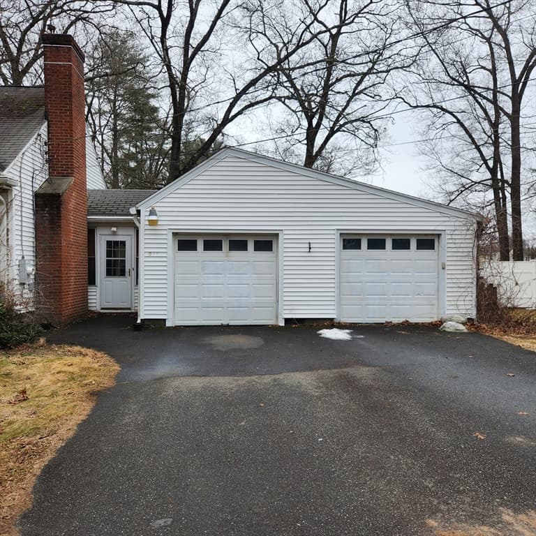 Single Family Residence at 514 Dewey St, West Springfield MA 01089, West Springfield, photo 39 of 42