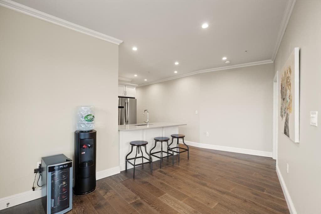Condominium at 175 North Ave # 407, Wakefield MA 01880, photo 13 of 38