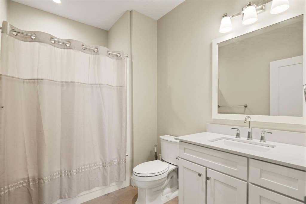 Condominium at 175 North Ave # 407, Wakefield MA 01880, photo 17 of 38