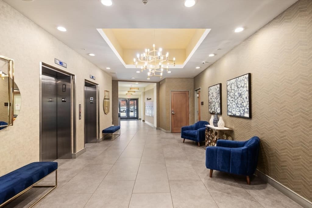 Condominium at 175 North Ave # 407, Wakefield MA 01880, photo 26 of 38