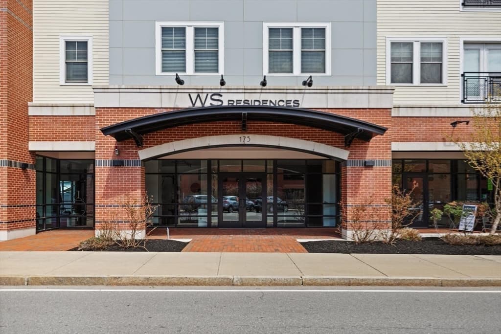 Condominium at 175 North Ave # 407, Wakefield MA 01880, photo 36 of 38