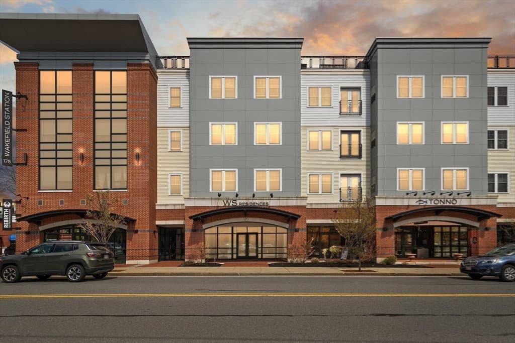 Condominium at 175 North Ave # 407, Wakefield MA 01880, photo 37 of 38