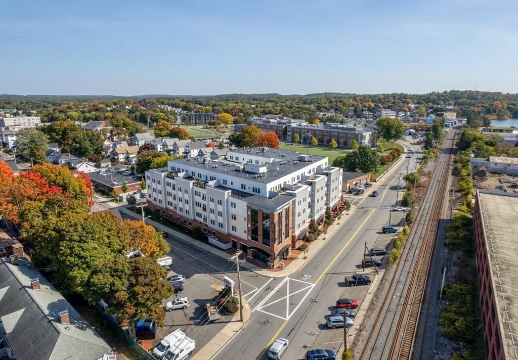Condominium at 175 North Ave # 407, Wakefield MA 01880, photo 35 of 38