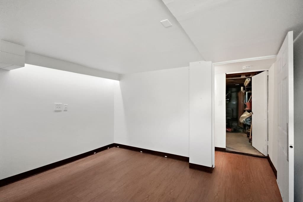 34 Everett Ave # 1, Somerville MA 02145 photo 25