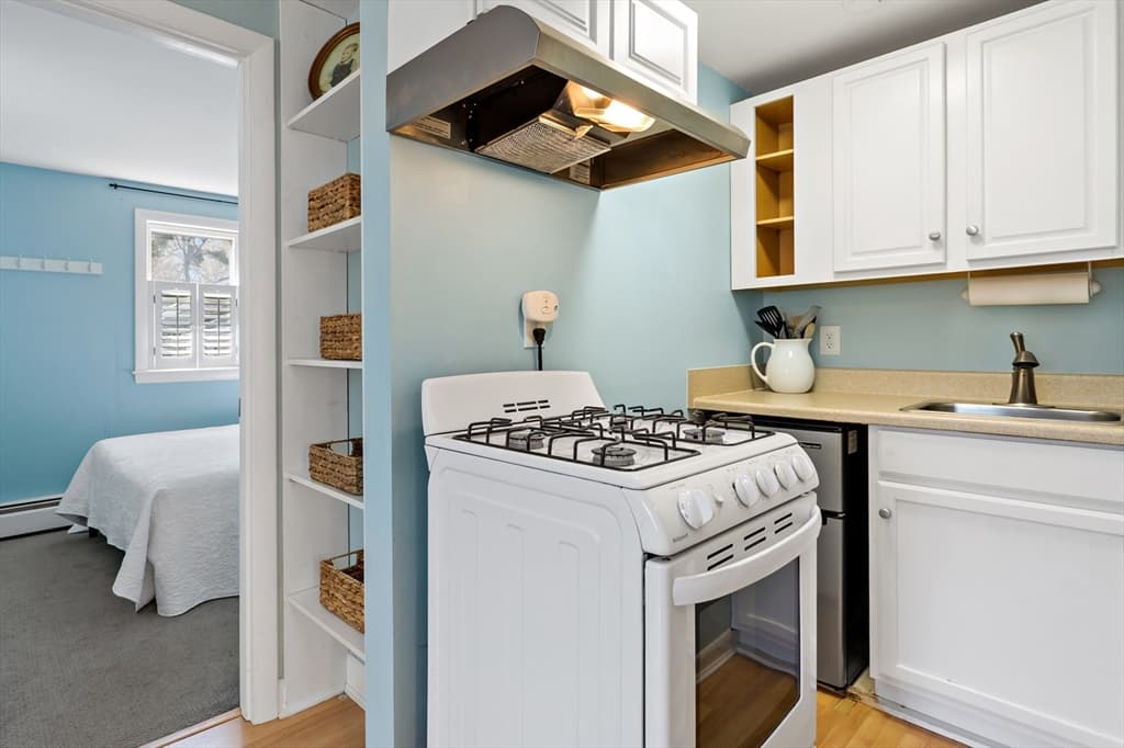 558 Craigville Beach Road # 7, Barnstable MA 02632 photo 9