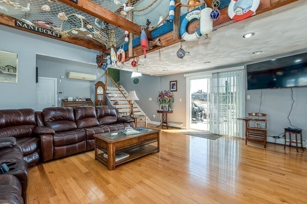Single Family Residence at 26 Washington Dr, Wareham MA 02571, photo 5 of 42