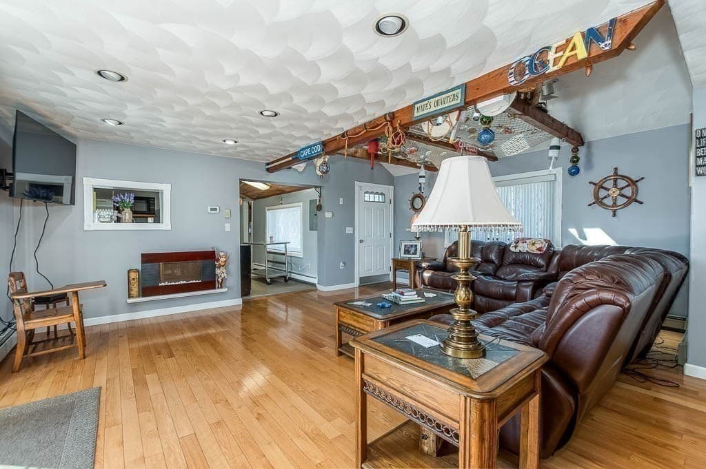 Single Family Residence at 26 Washington Dr, Wareham MA 02571, photo 4 of 42