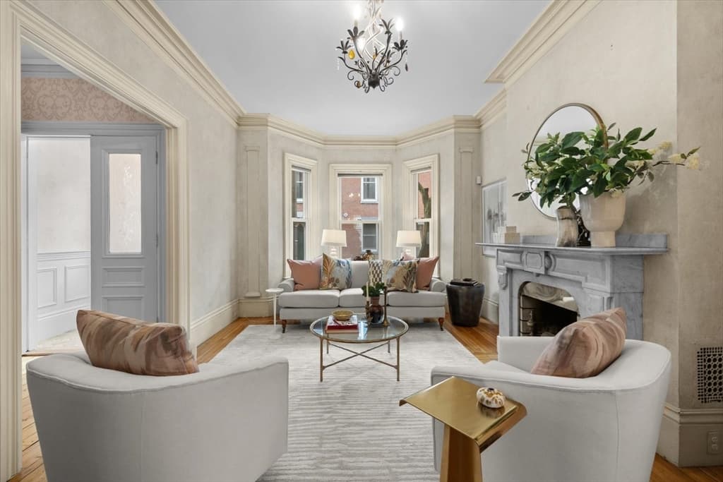 Multi Family at 12 Auburn St, Boston MA 02129, Boston, photo 3 of 20