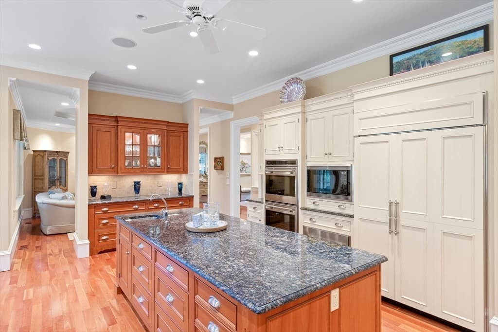 93 Oyster Way, Barnstable MA 02655 photo 8