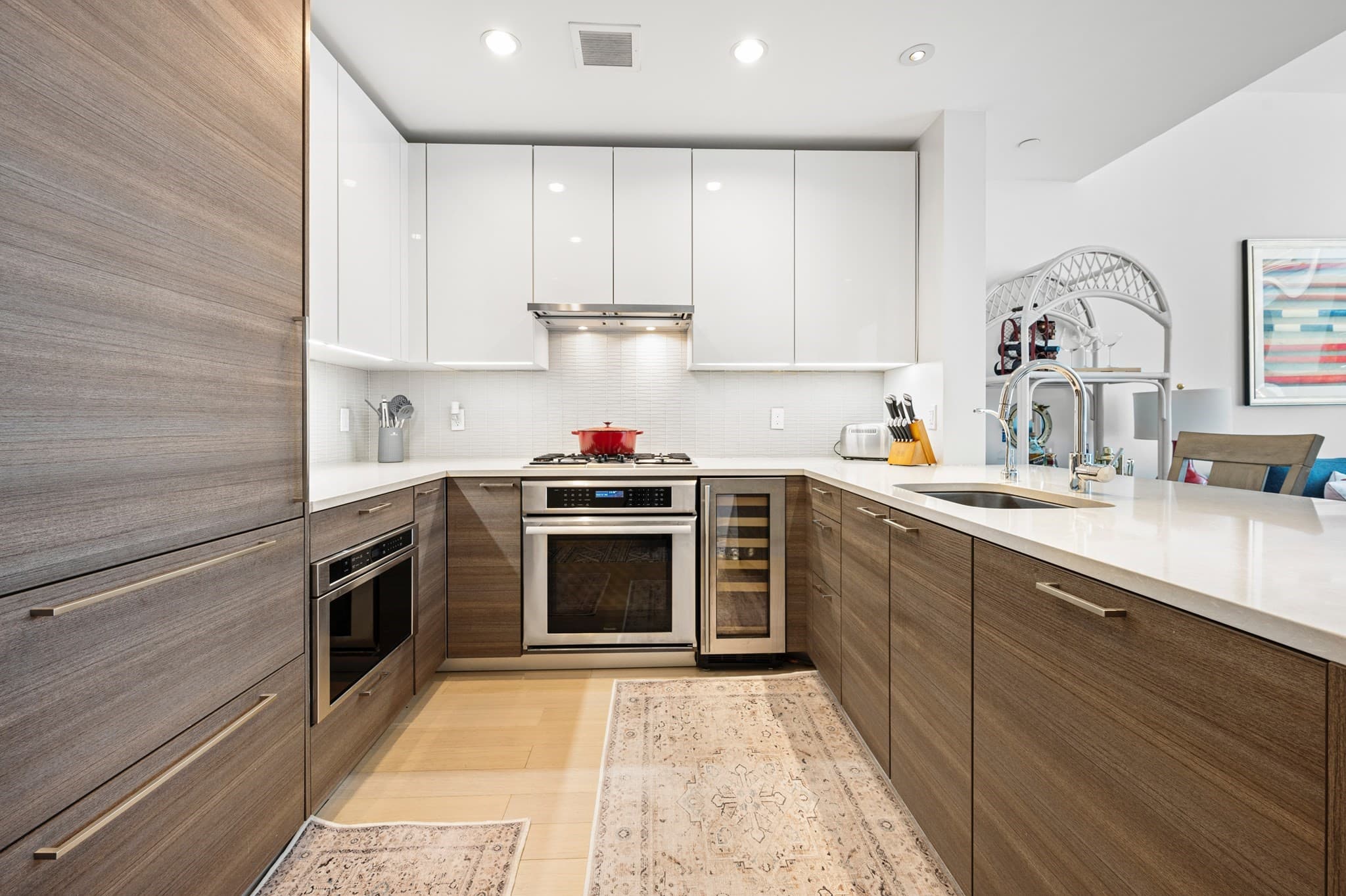 Condominium at 1 Franklin St # 1002, Boston MA 02110, photo 5 of 21