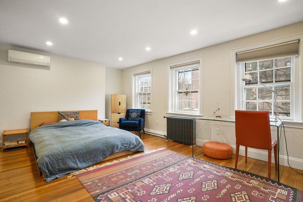 Single Family Residence at 54 Brimmer St, Boston MA 02108, photo 15 of 27