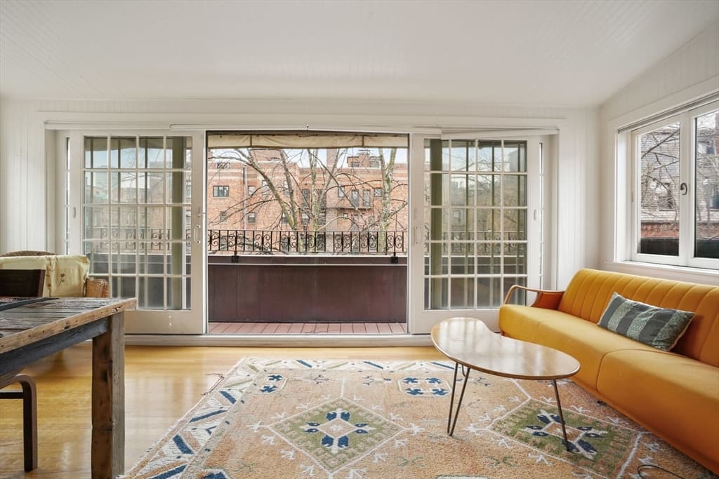 Single Family Residence at 54 Brimmer St, Boston MA 02108, photo 19 of 27