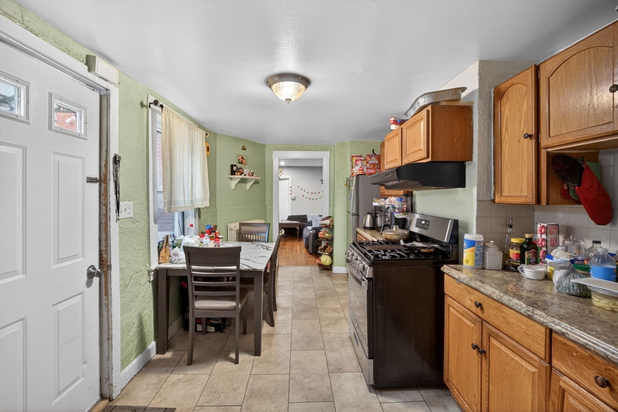 2 Family - 2 Units Up/Down at 88 Trenton St, Boston MA 02128, photo 9 of 35