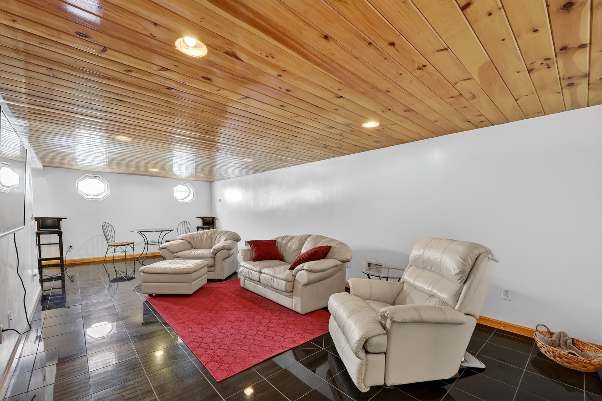 Commercial Sale at 23 Bryant St, Berkley MA 02779, photo 23 of 42