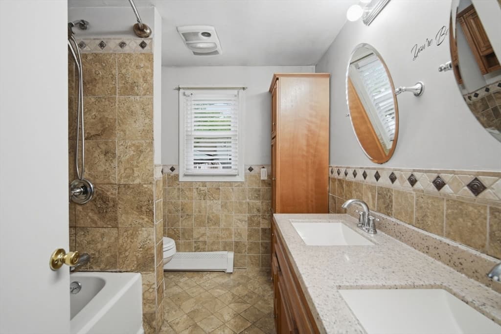 Single Family Residence at 71 Sun Valley Rd, Holyoke MA 01040, Holyoke, photo 15 of 23