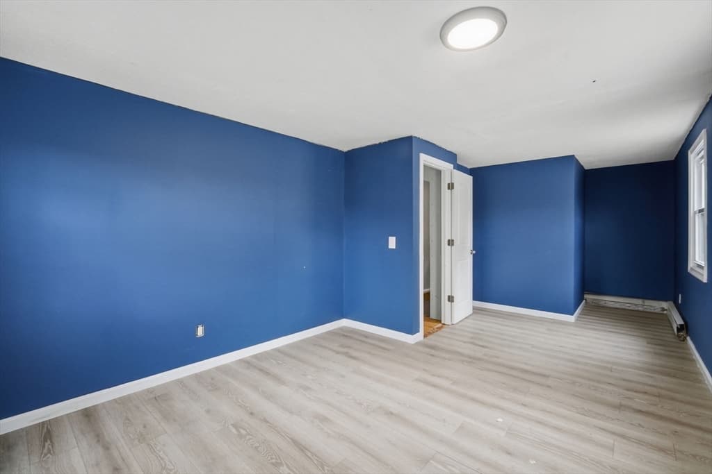 Single Family Residence at 71 Sun Valley Rd, Holyoke MA 01040, Holyoke, photo 11 of 23