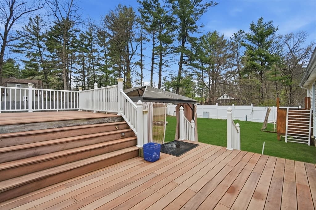 Single Family Residence at 71 Sun Valley Rd, Holyoke MA 01040, Holyoke, photo 19 of 23