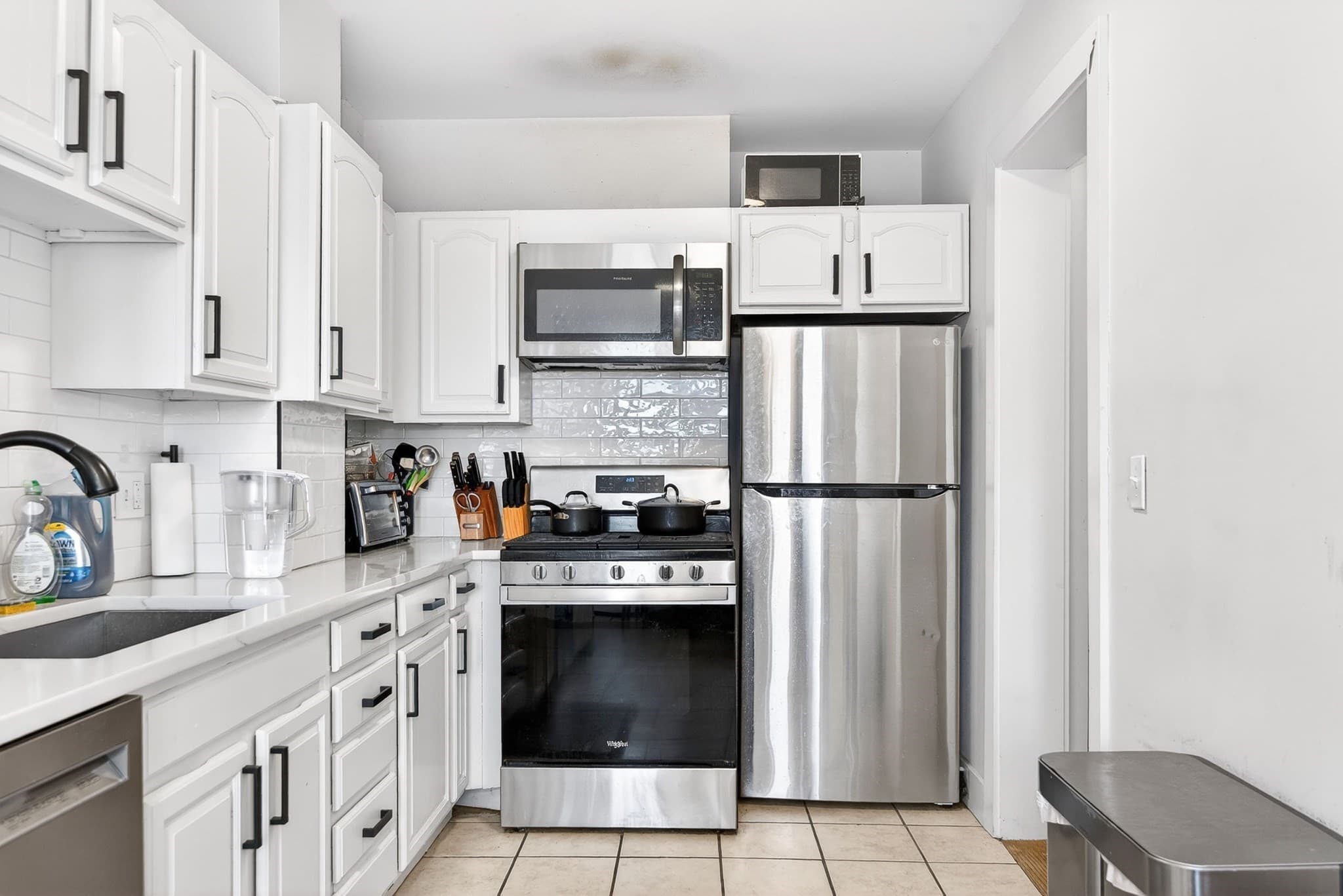 Condominium at 448 Park Drive # 1, Boston MA 02215, photo 2 of 23