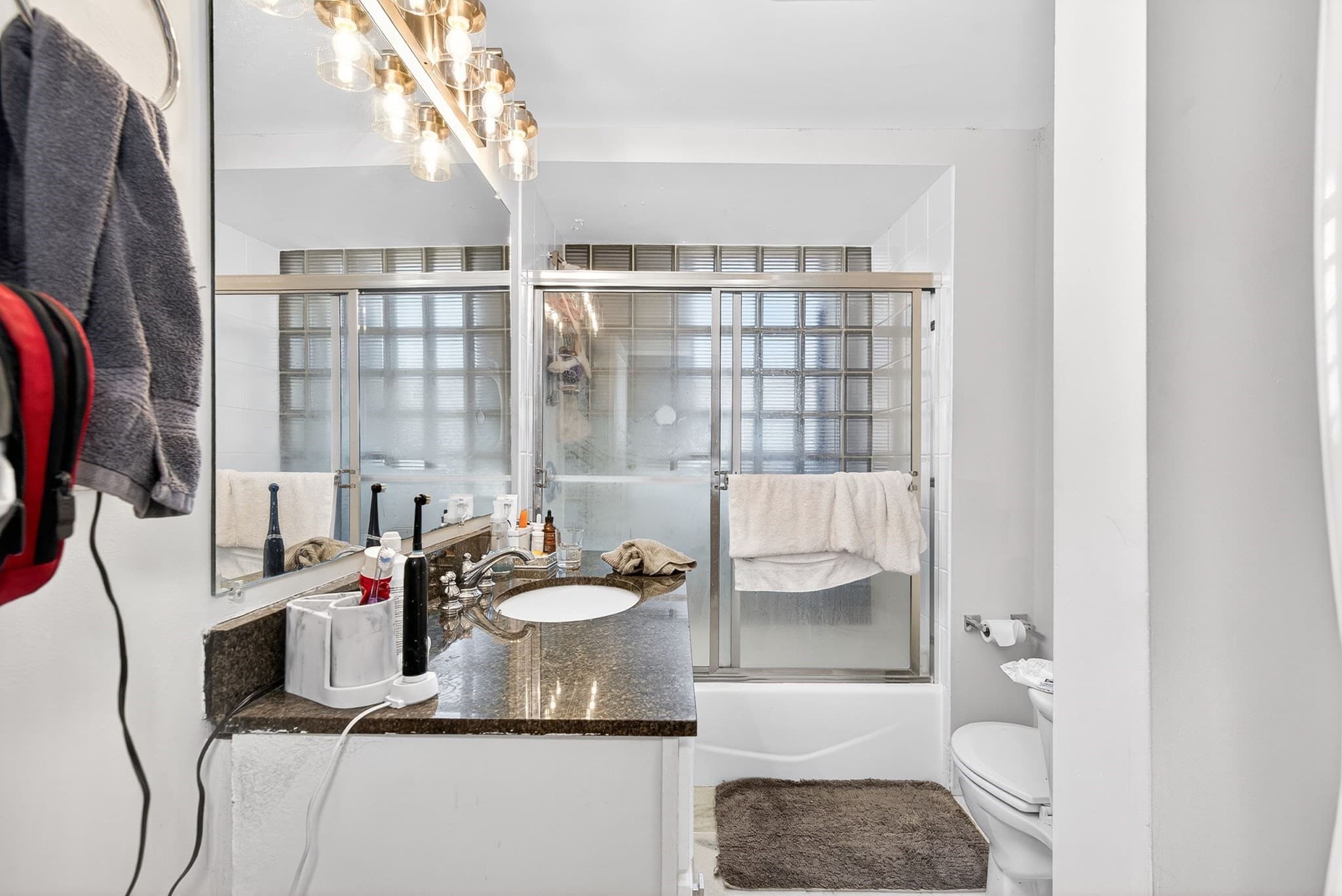 Condominium at 448 Park Drive # 1, Boston MA 02215, photo 15 of 23