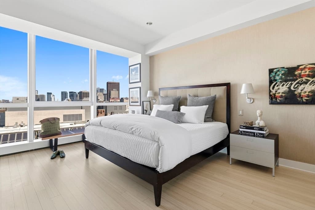 Condominium at 110 Stuart St # 17D, Boston MA 02116, photo 7 of 22