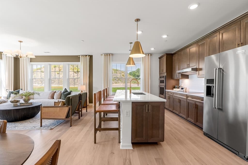 Condominium at 320 Martins Landing # 512, North Reading MA 01864, photo 7 of 37