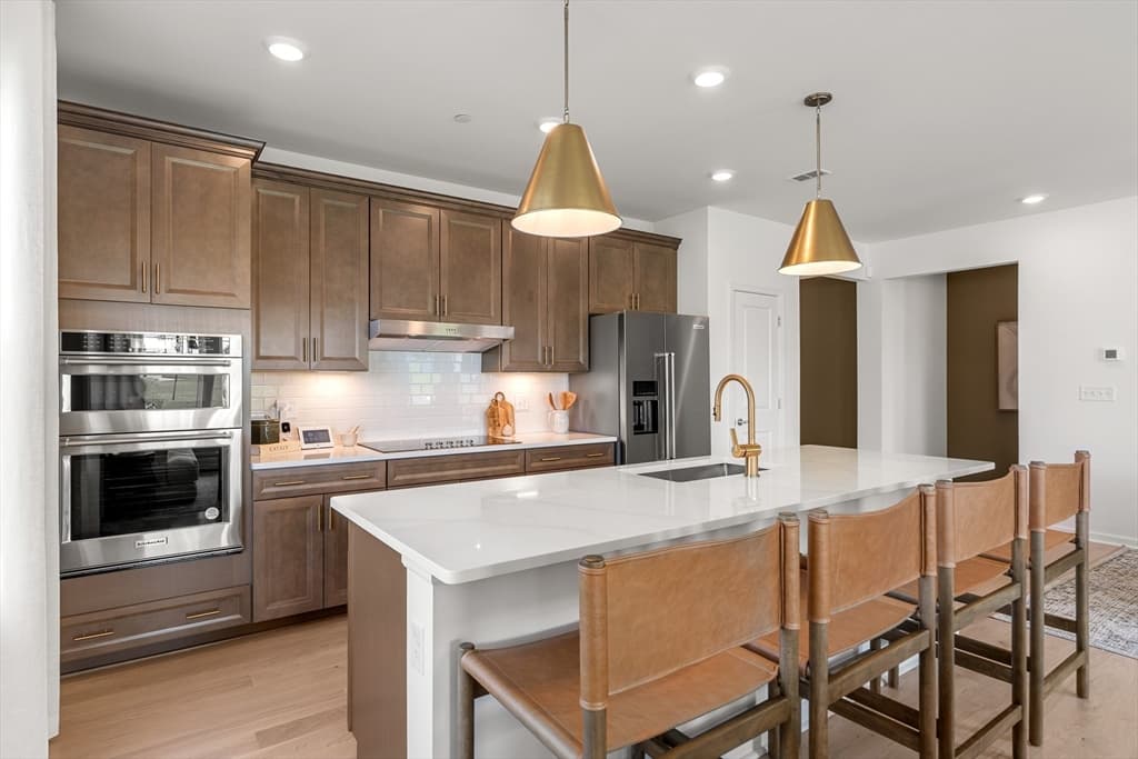 Condominium at 320 Martins Landing # 512, North Reading MA 01864, photo 3 of 37