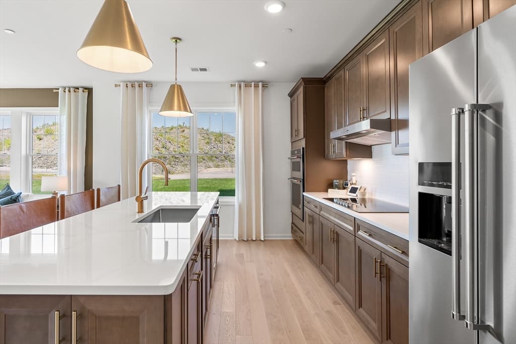 Condominium at 320 Martins Landing # 512, North Reading MA 01864, photo 5 of 37