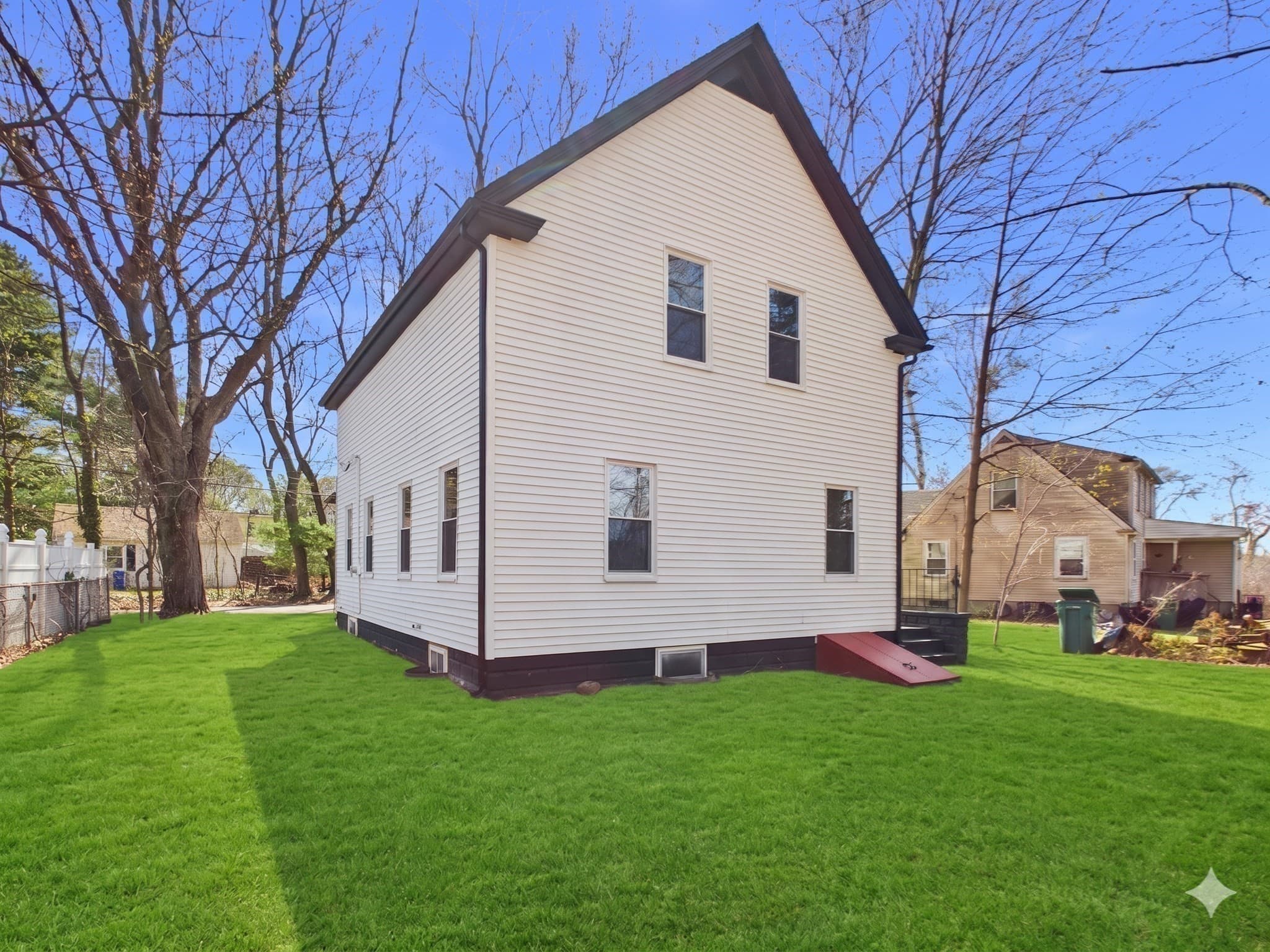 Single Family Residence at 12 Sherman St, Attleboro MA 02703, Attleboro, photo 30 of 33