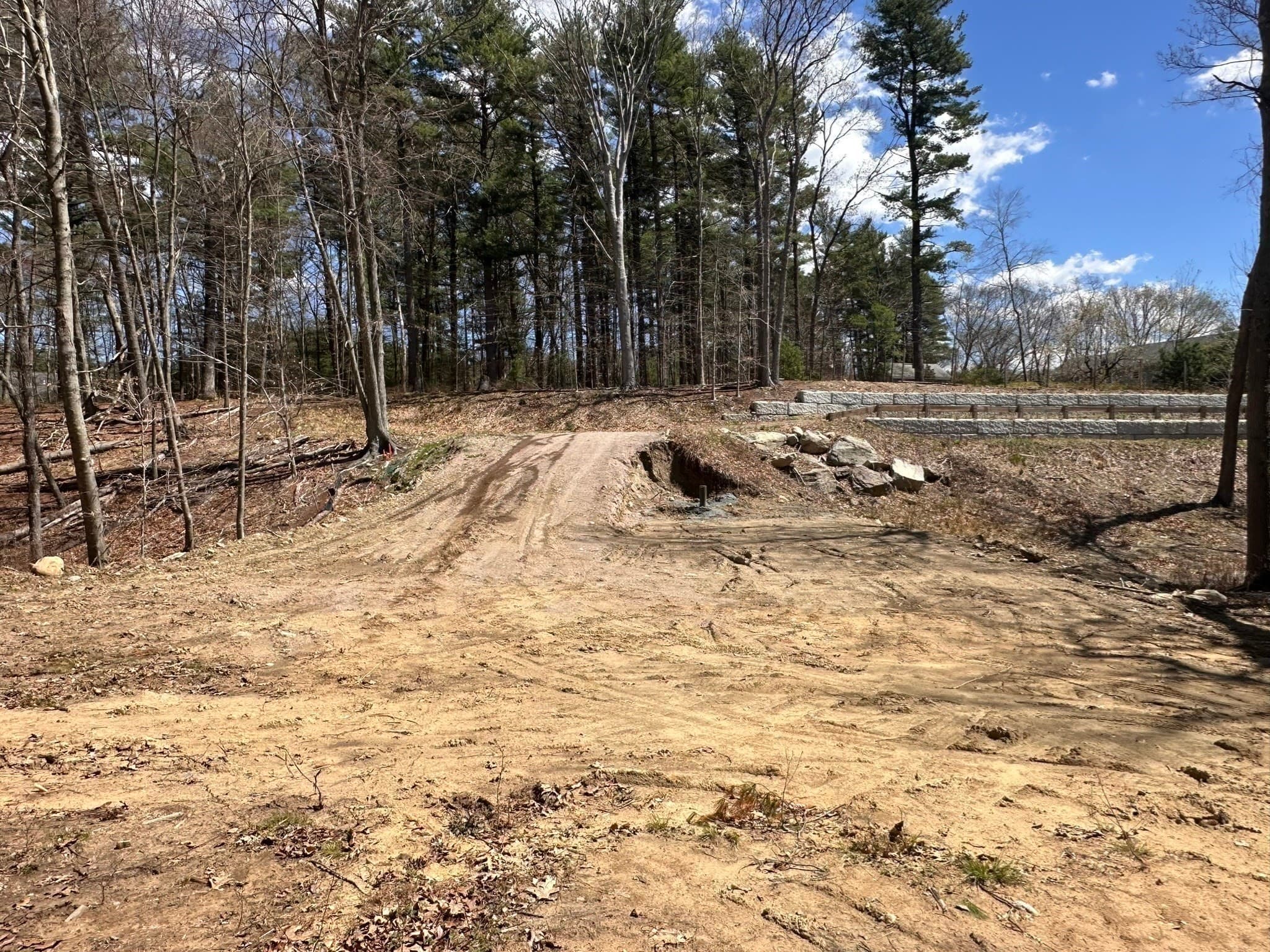 Residential at 2 Lima Ln, Berkley MA 02779, photo 15 of 27