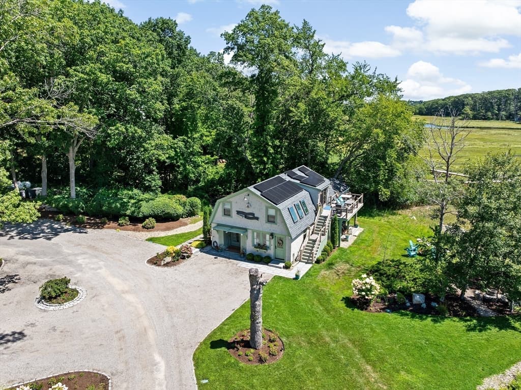 Single Family Residence at 67 Border St, Scituate MA 02066, photo 27 of 34