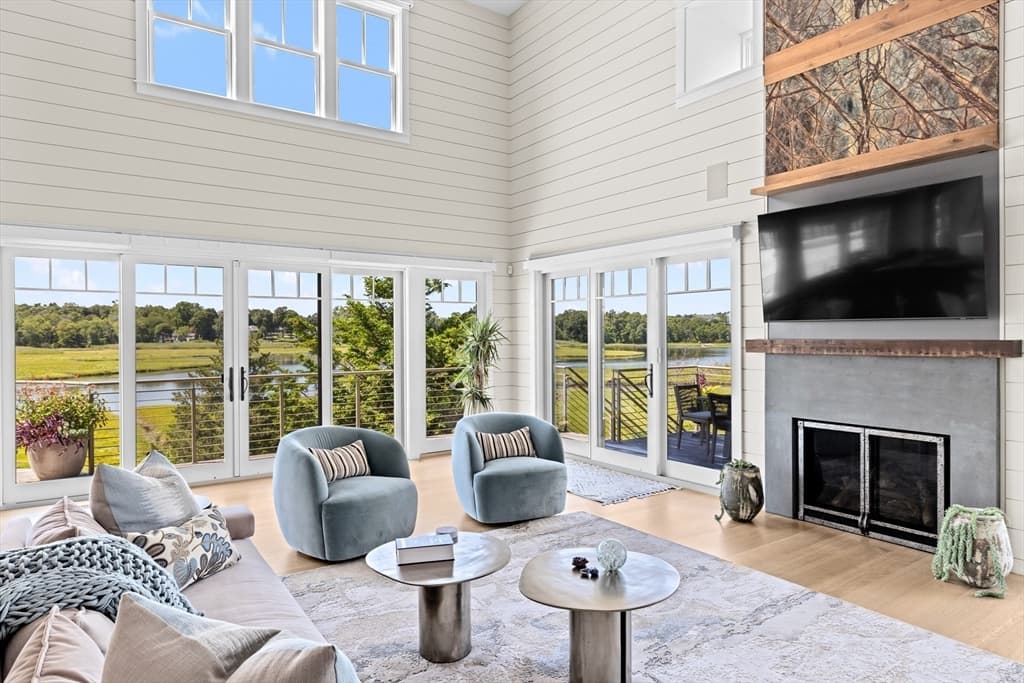 Single Family Residence at 67 Border St, Scituate MA 02066, photo 12 of 34
