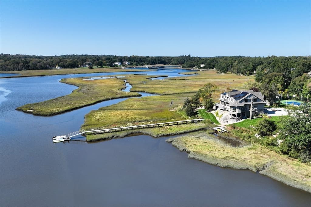 Single Family Residence at 67 Border St, Scituate MA 02066, photo 26 of 34