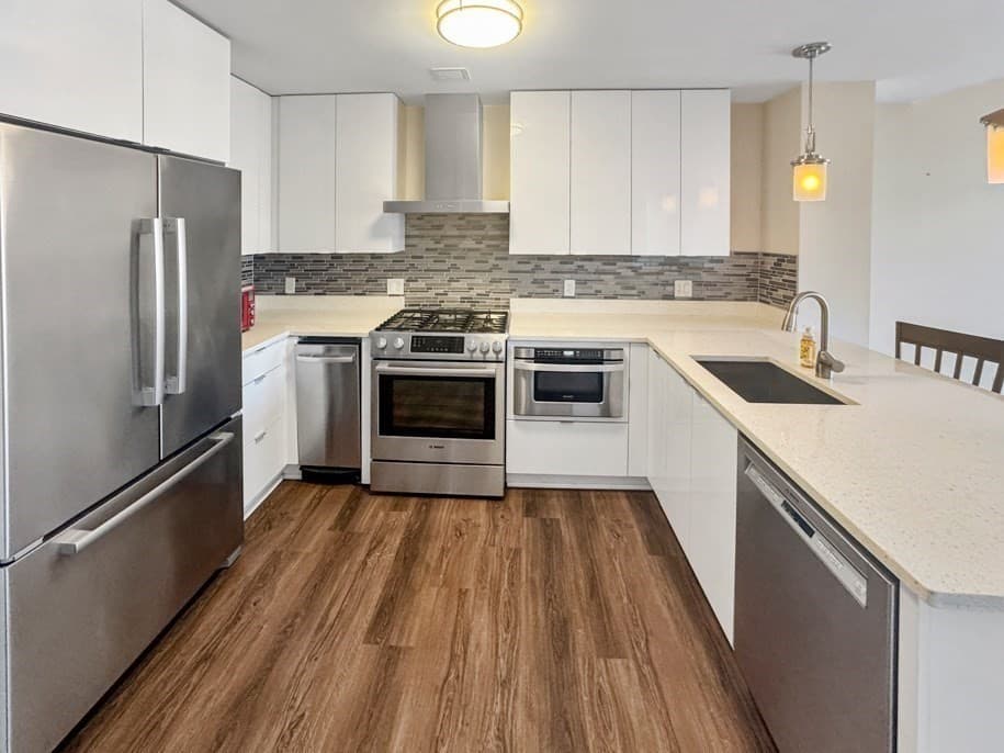 Condominium at 121 Portland St # 902, Boston MA 02114, photo 5 of 25