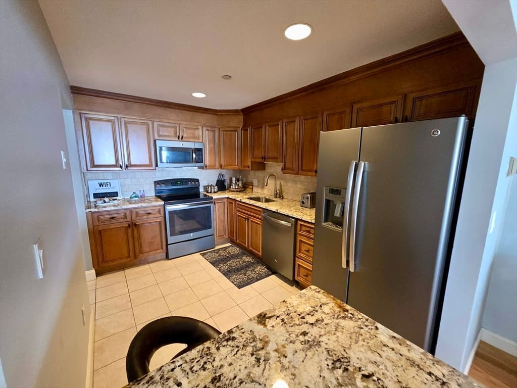 2001 Marina Dr # 605, Quincy MA 02171 photo 12