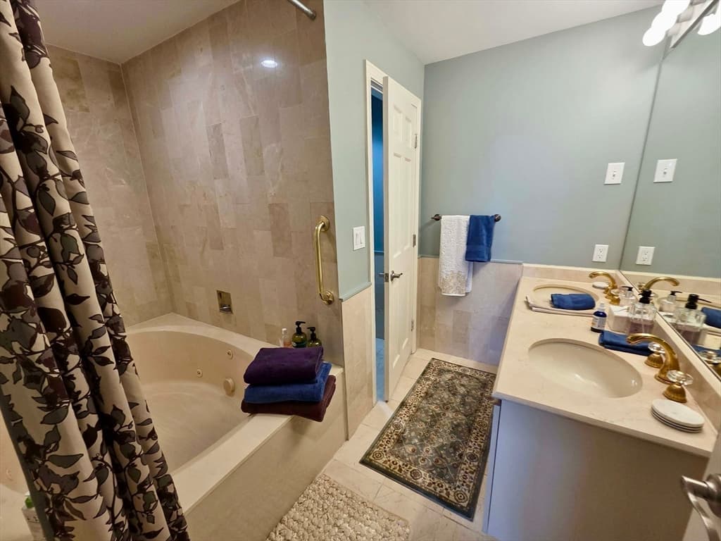 2001 Marina Dr # 605, Quincy MA 02171 photo 28