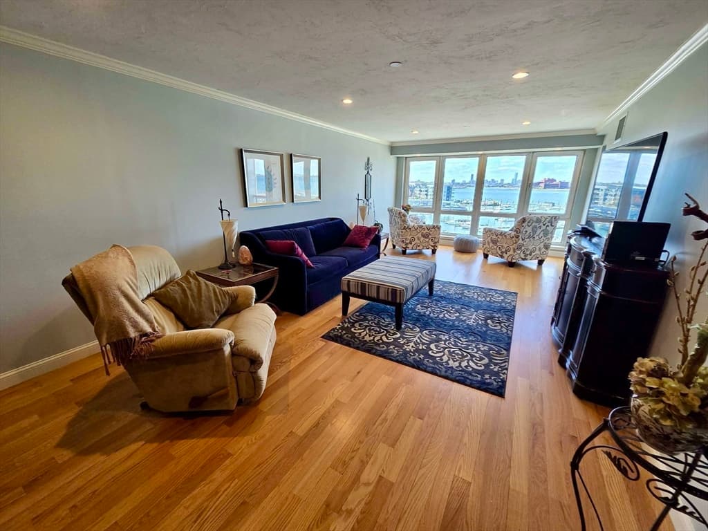 2001 Marina Dr # 605, Quincy MA 02171 photo 4
