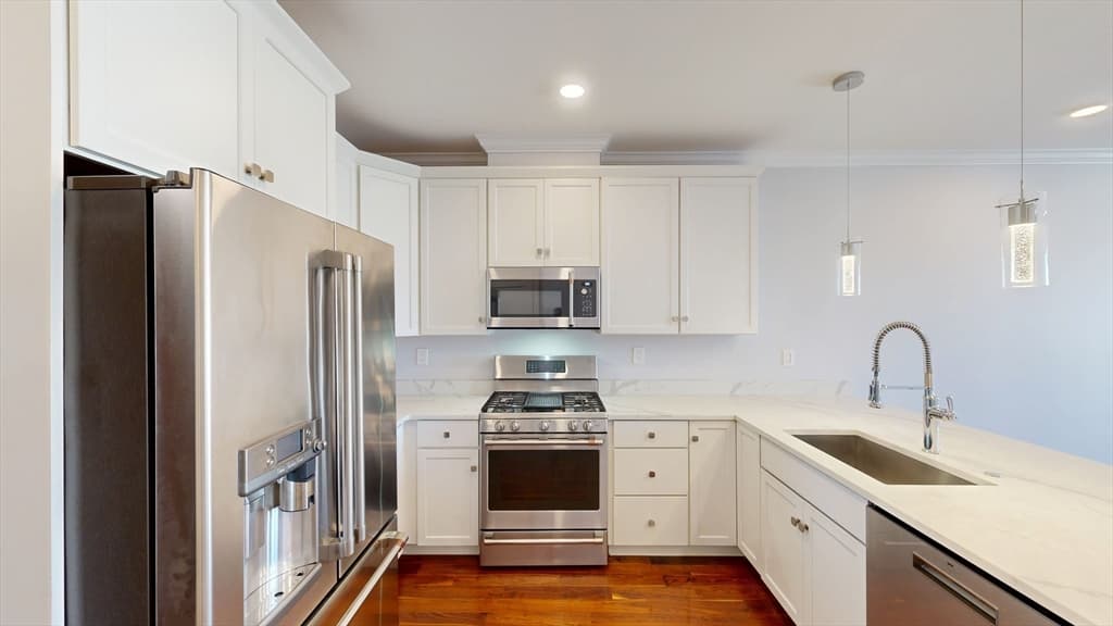 Condominium at 87 Medford St # 215, Medford MA 02155, photo 2 of 18