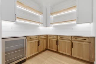 5 Lisa St, Burlington MA 01803 photo 6