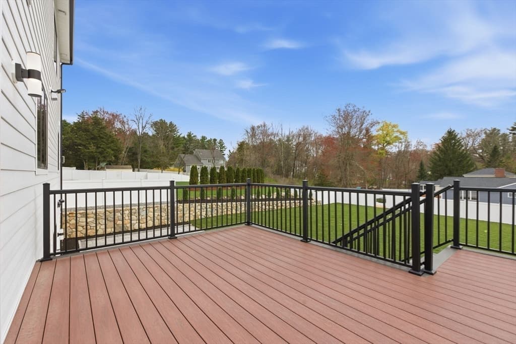 5 Lisa St, Burlington MA 01803 photo 35