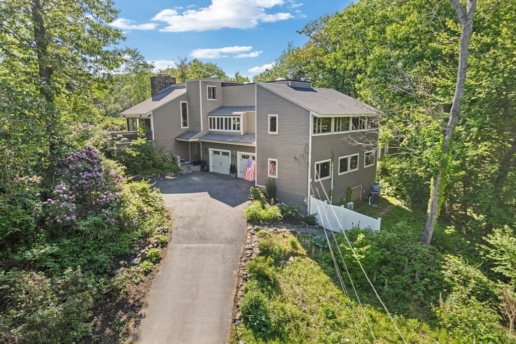 241 Perryville Rd, Rehoboth MA 02769 photo 4