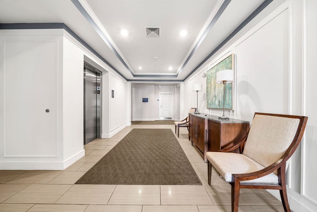Condominium at 130 University Ave # 1312, Westwood MA 02090, Westwood, photo 28 of 29